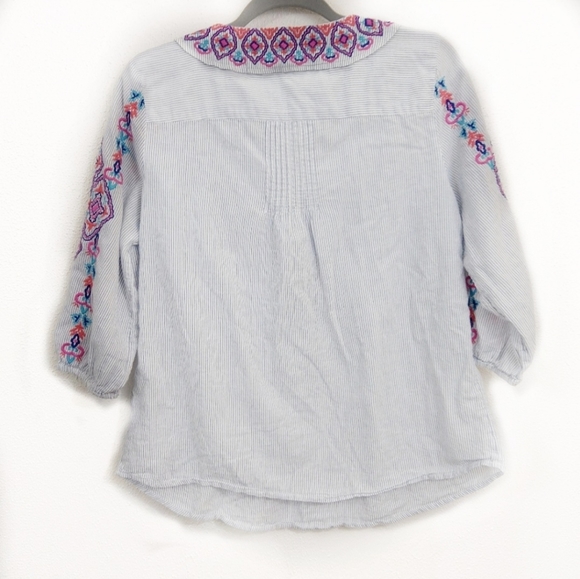 Chicos pinstriped blouse sz 1 - Picture 3 of 5